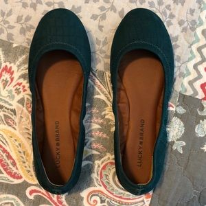 Lucky Brand Flats Sz 7.5 Like new ***